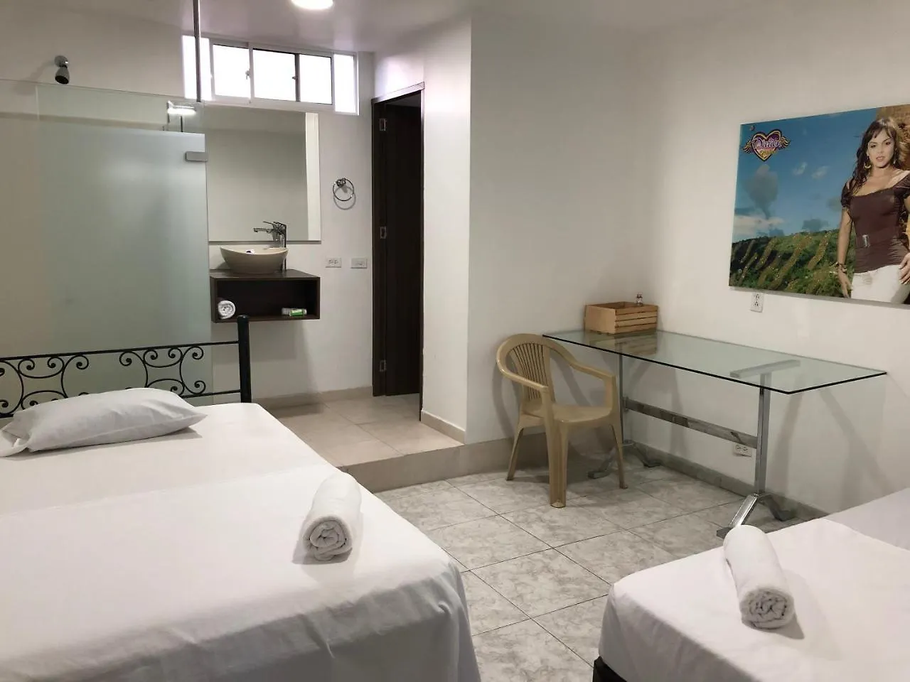*** Penzion Plaza Mayor Suites Medellín Kolumbie