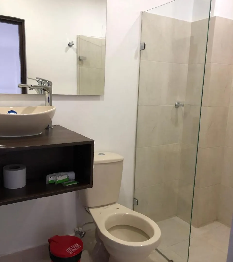 Plaza Mayor Suites Medellín Penzion