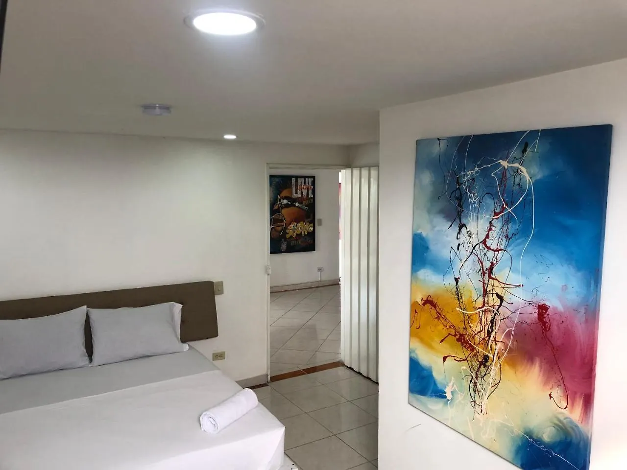 *** Penzion Plaza Mayor Suites Medellín Kolumbie