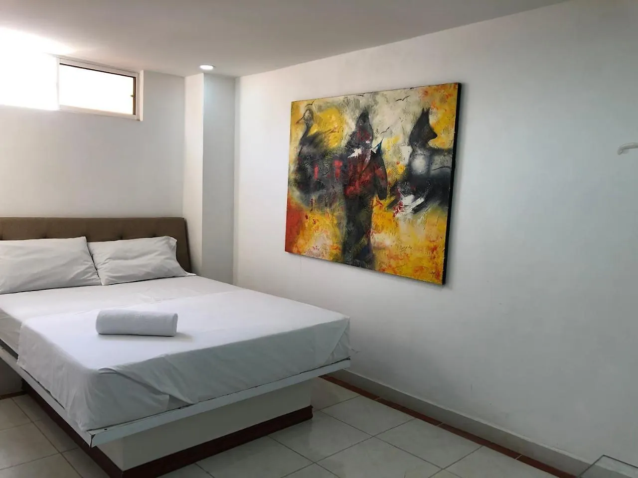 Plaza Mayor Suites Medellín 3*,